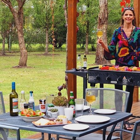 Beechworth Cedar Cottages מראה חיצוני תמונה
