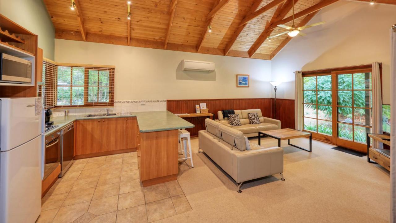 Beechworth Cedar Cottages מראה חיצוני תמונה