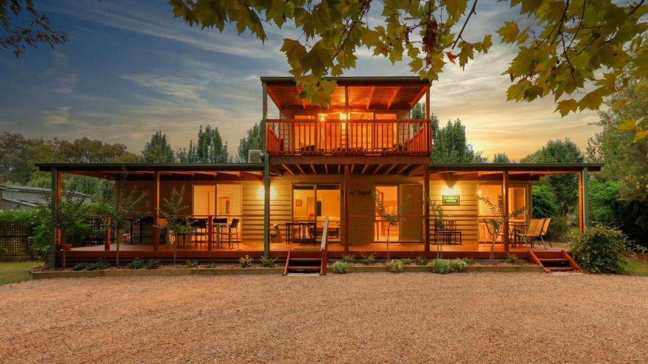 Beechworth Cedar Cottages מראה חיצוני תמונה