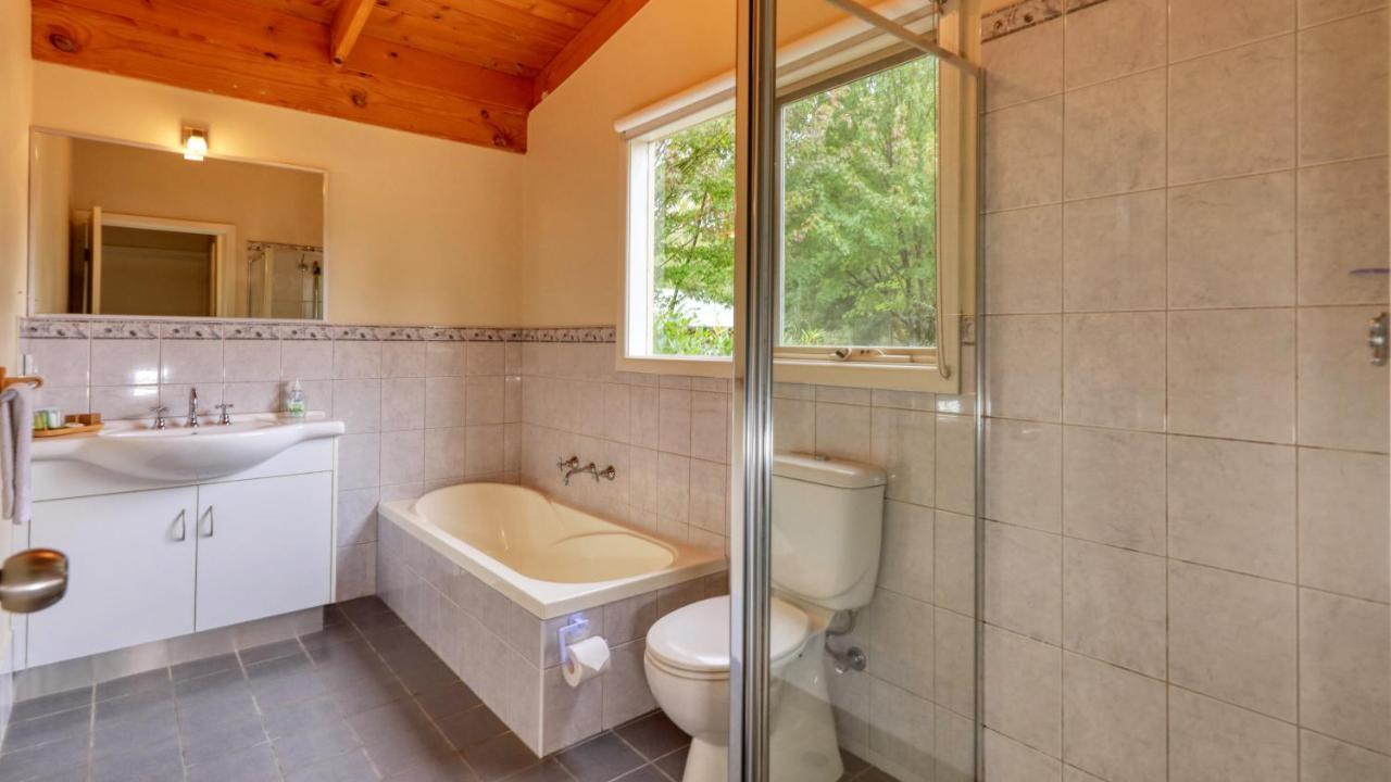Beechworth Cedar Cottages מראה חיצוני תמונה