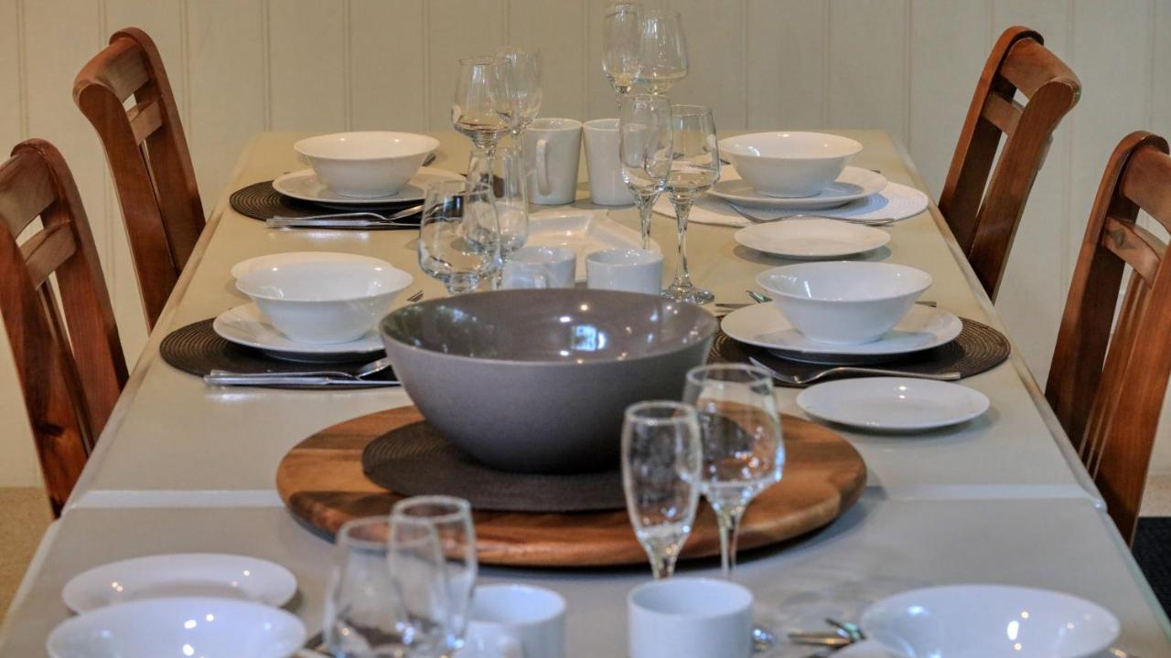 Beechworth Cedar Cottages מראה חיצוני תמונה