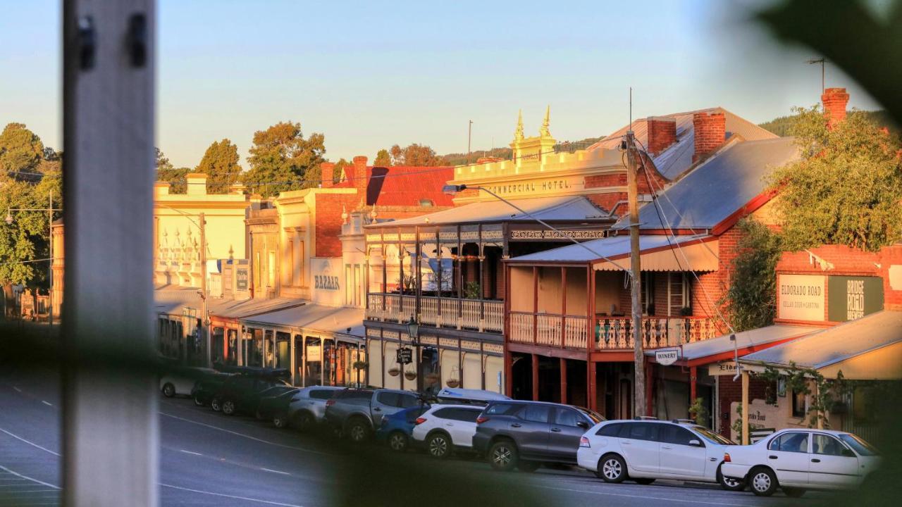 Beechworth Cedar Cottages מראה חיצוני תמונה