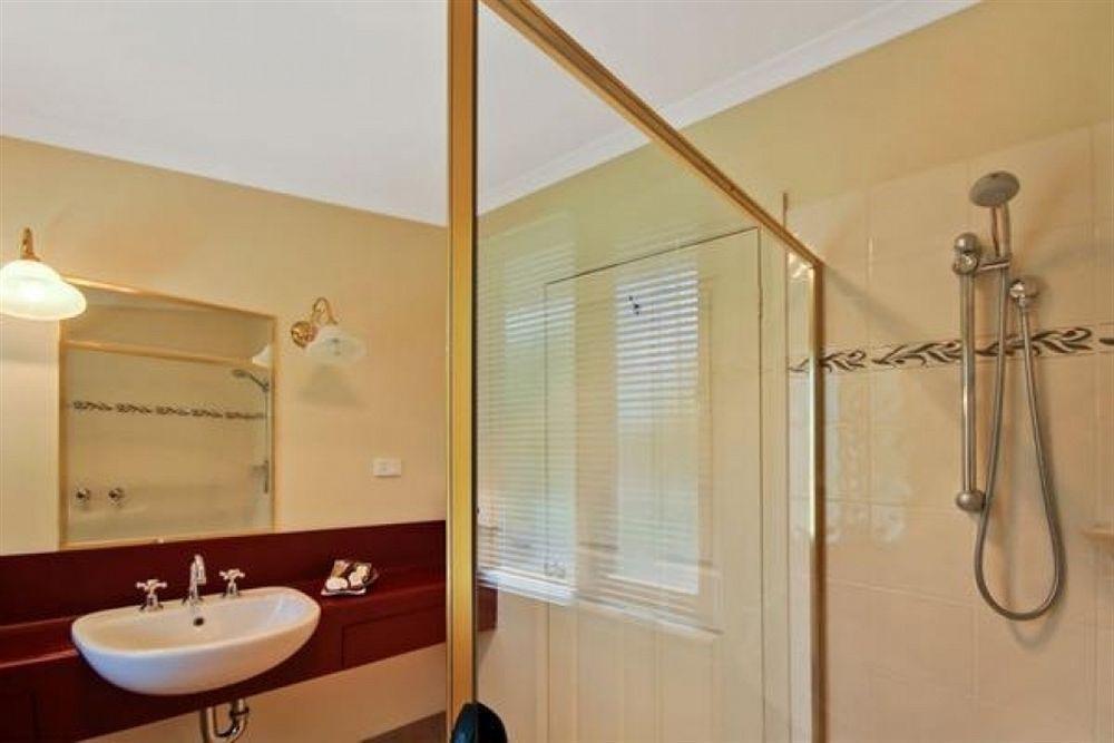 Beechworth Cedar Cottages מראה חיצוני תמונה