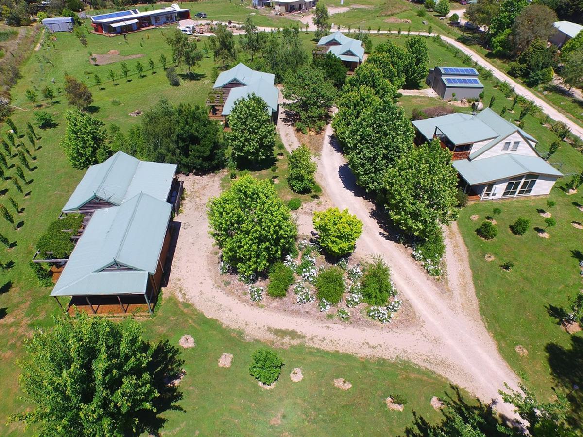 Beechworth Cedar Cottages מראה חיצוני תמונה